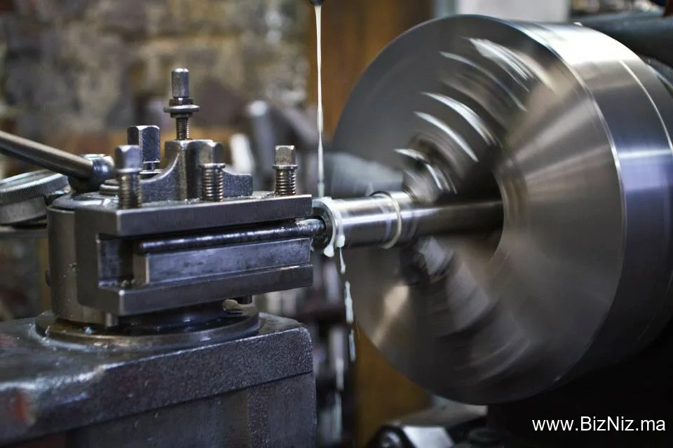 Atelier Usinage Tour Flexible Hydraulique Plasma CNC