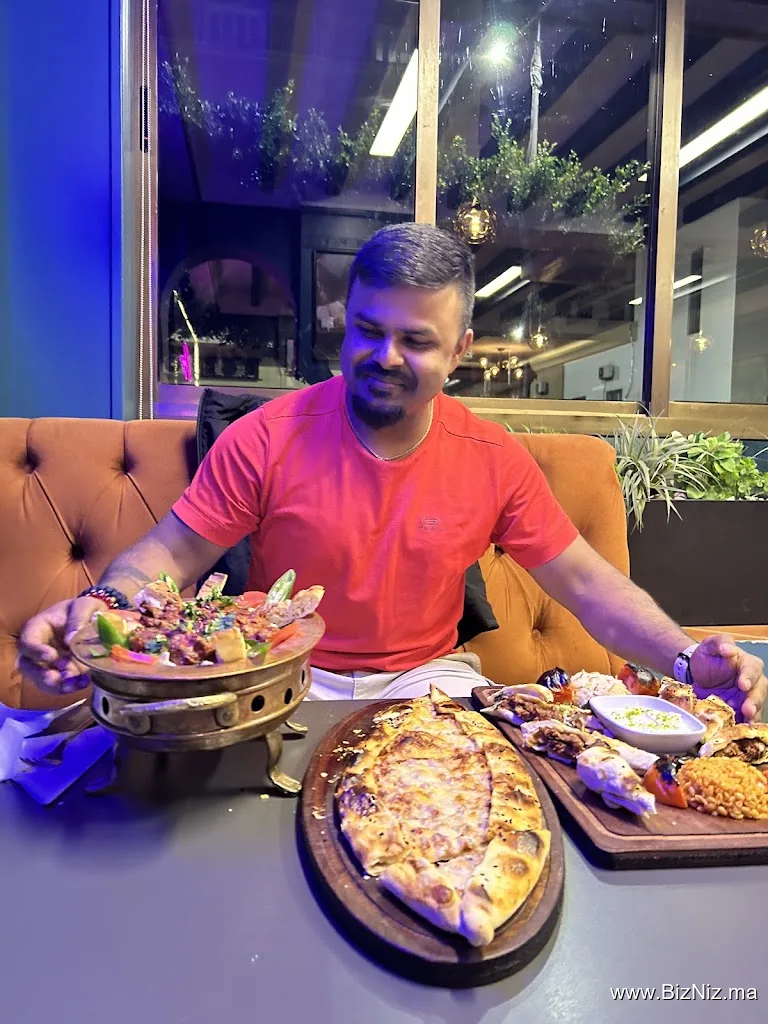Taksim : Café & Restaurant