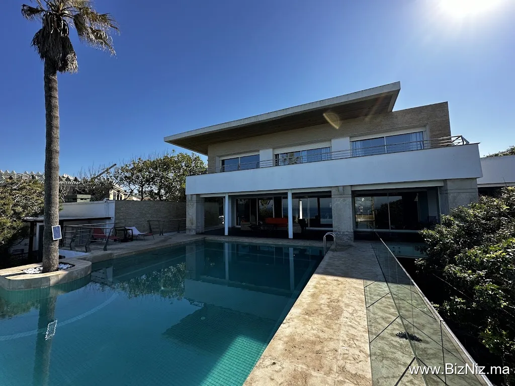 Beachfront Dream Villa with Pool