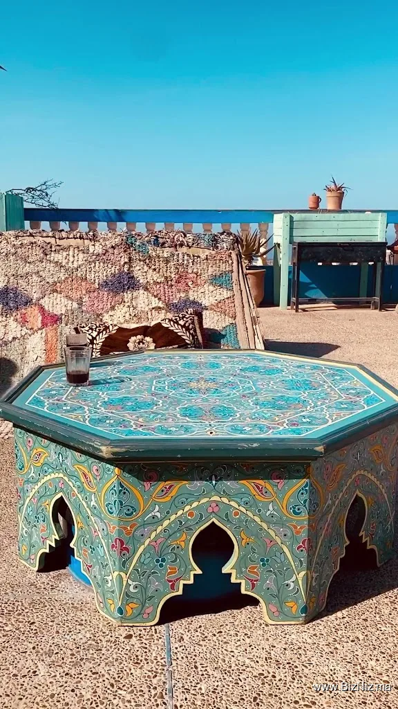 The Lunar Surf House