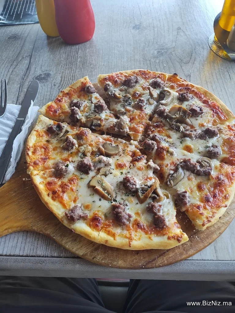 Tiznit pizza restaurant