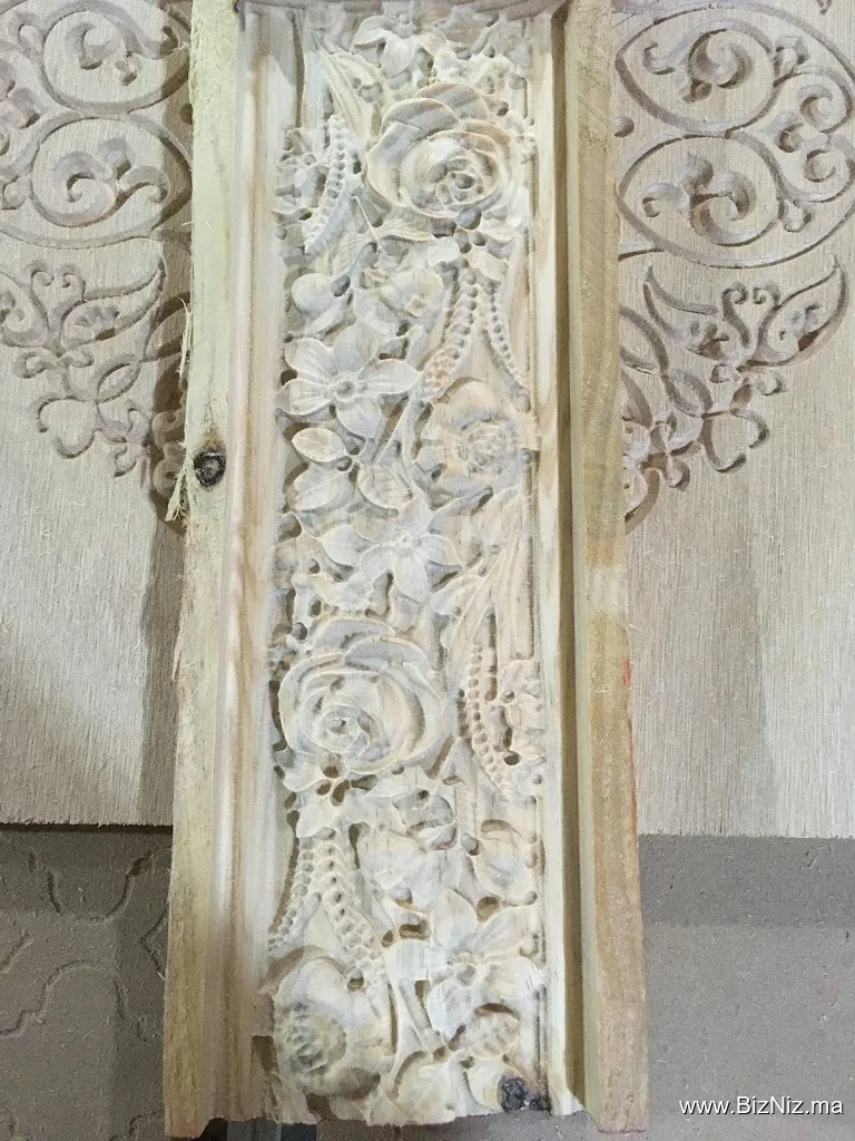 Atelier LAFTIMI de Menuiserie et Gravure sur Bois ورشة لفطيمي للنجارة و النقش على الخشب