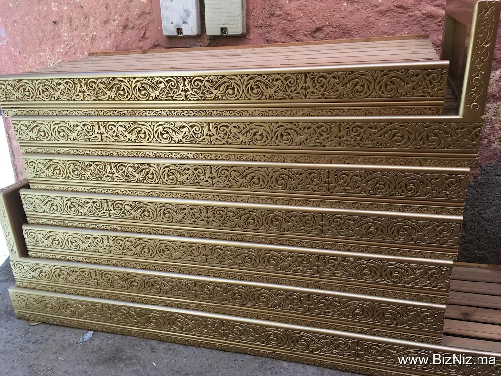 Atelier LAFTIMI de Menuiserie et Gravure sur Bois ورشة لفطيمي للنجارة و النقش على الخشب