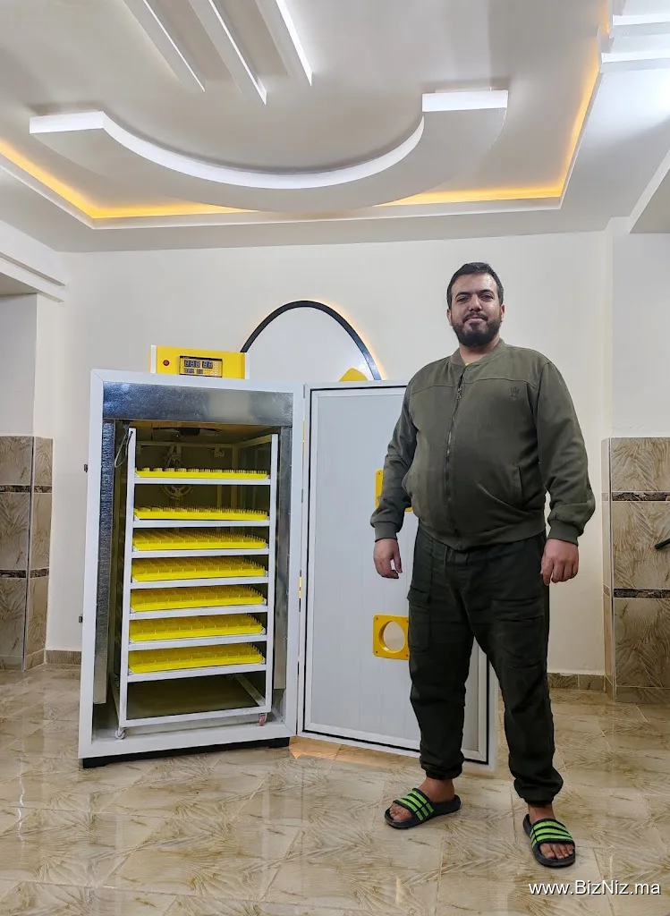 ورشة شركة فقاسة الأمان