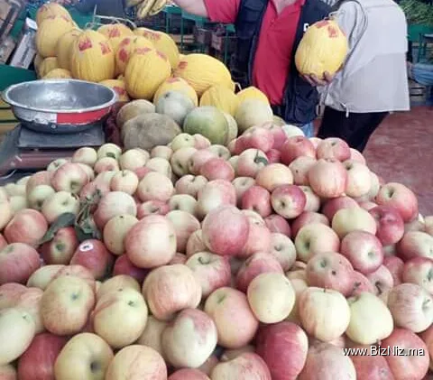 Marché de fruits et legumes