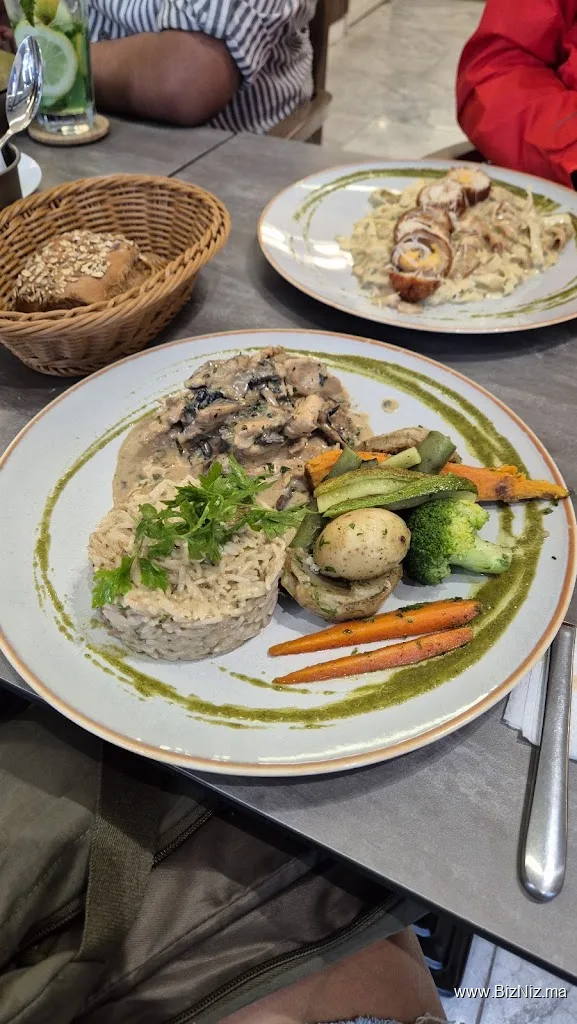 Rise & Dine Martil : Café, Restaurant, Boulangerie & Pâtisserie
