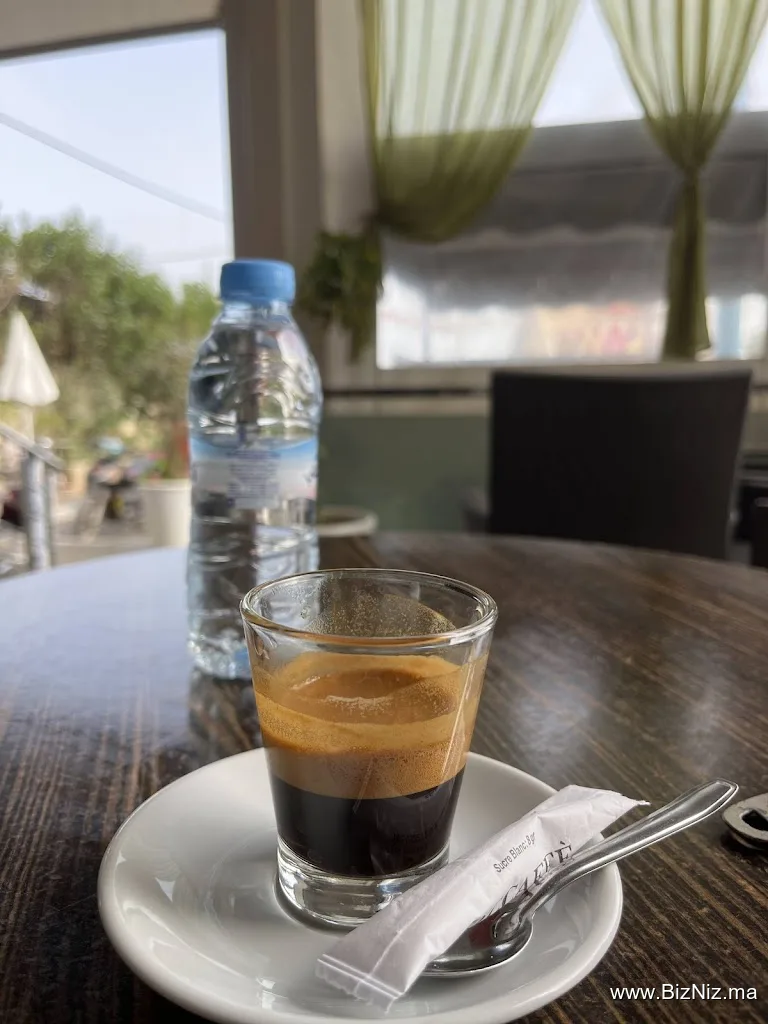 La Tour Café Restaurant