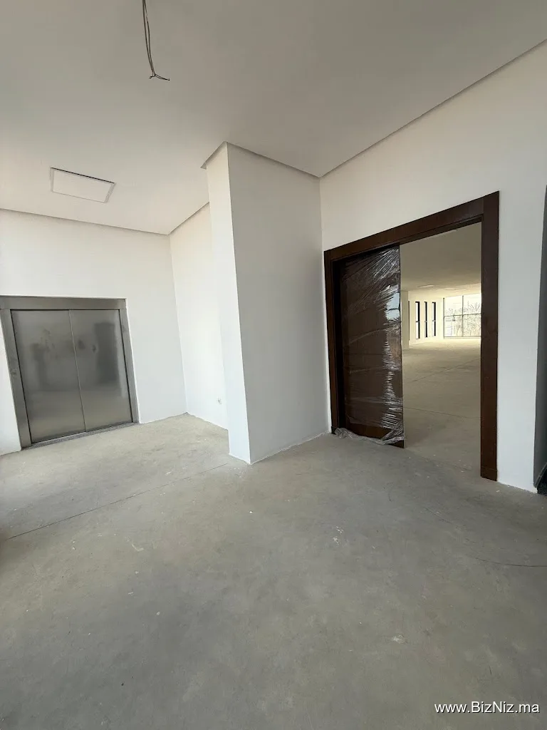 Bouskoura Business Center Casablanca – Plateaux de Bureaux & Dépôt