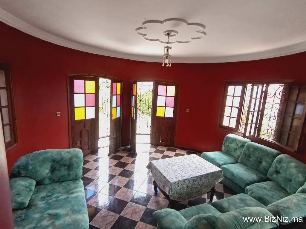 Appartement Sidi Bouzid avec grand jardin et parking gratuit Just pour Les familles