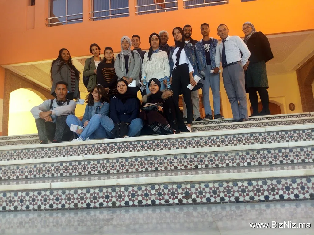 Cours Des Langues Et Informatique Ait Ourir : Hiba Knowledge