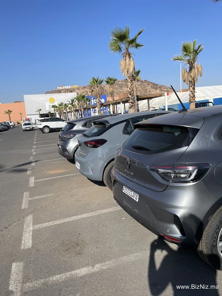 Kamal caribaz luxury cars :كراء السيارات location de voitures