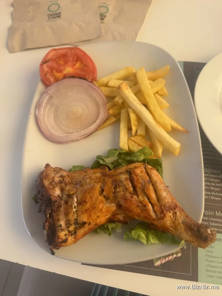 Oasis Café KELAA SRAGHNA 2