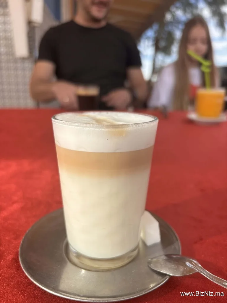 CAFE RESTAURANT AMRAOUI & APARTMENT