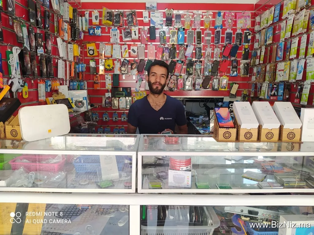 هواتف عين تاوجدات