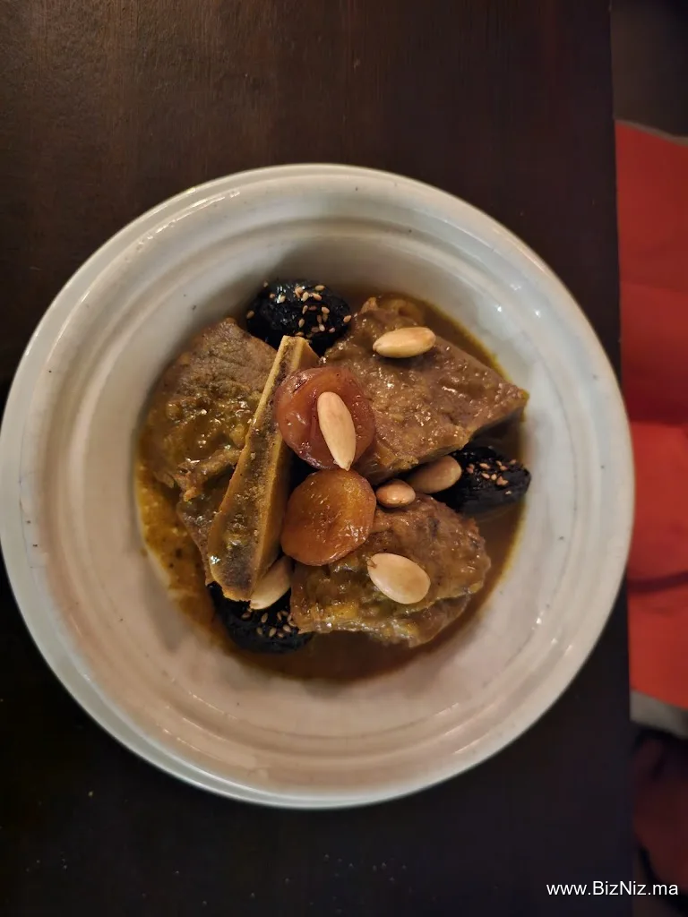 مطعم لا فيلا