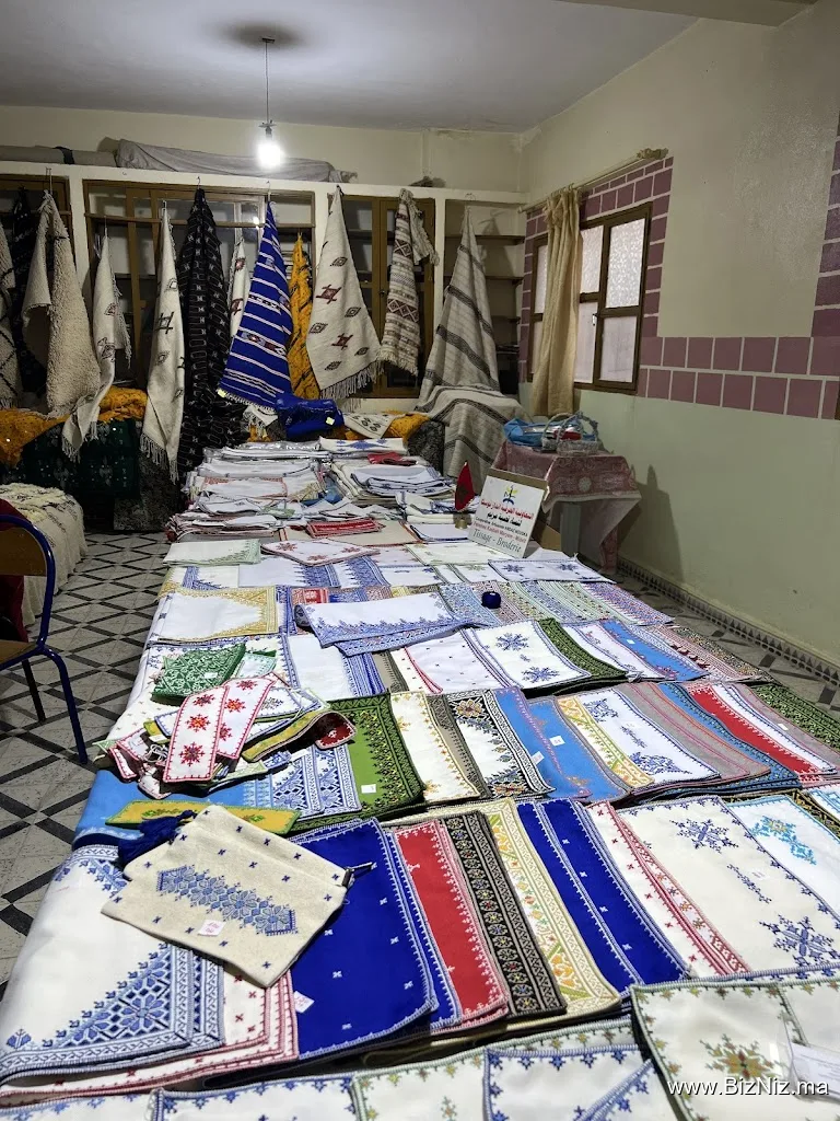 Women carpets cooperative Andaz Nouska