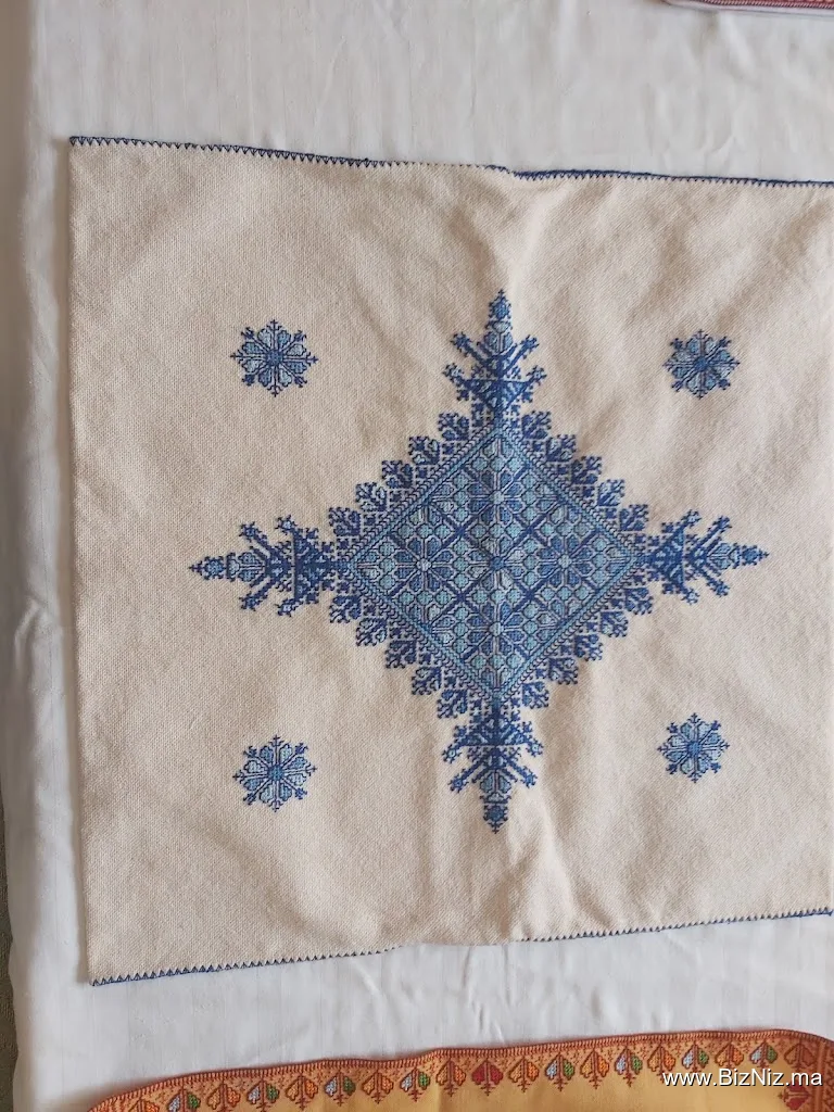 Women carpets cooperative Andaz Nouska