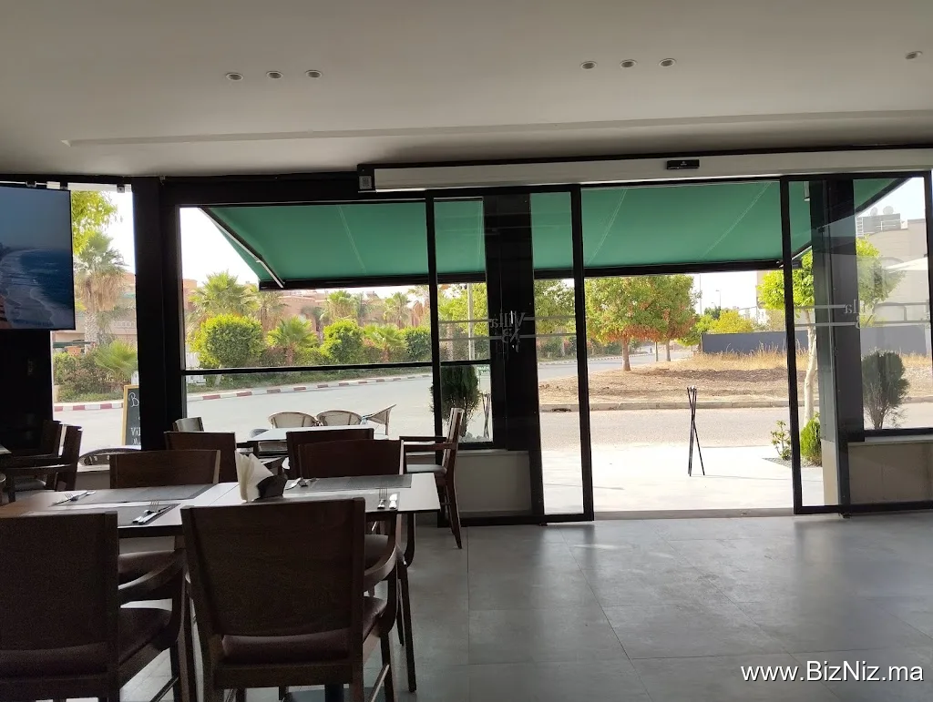 Cafe Villa N&B